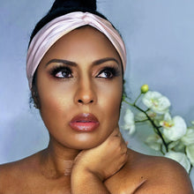 Load image into Gallery viewer, Slayer - High Lash Darling