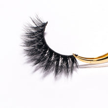 Load image into Gallery viewer, Glitz - High Lash Darling