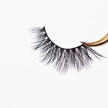 Load image into Gallery viewer, Feelin' Myself - High Lash Darling