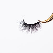 Load image into Gallery viewer, Bombshell - High Lash Darling
