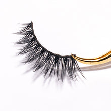 Load image into Gallery viewer, Shimmer Me - High Lash Darling